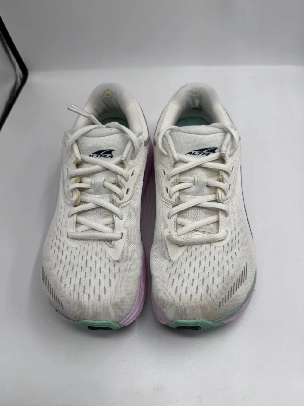 Altra Via Olympus Womens Size 7.5 Running Shoes Sneakers White Pink Orchid